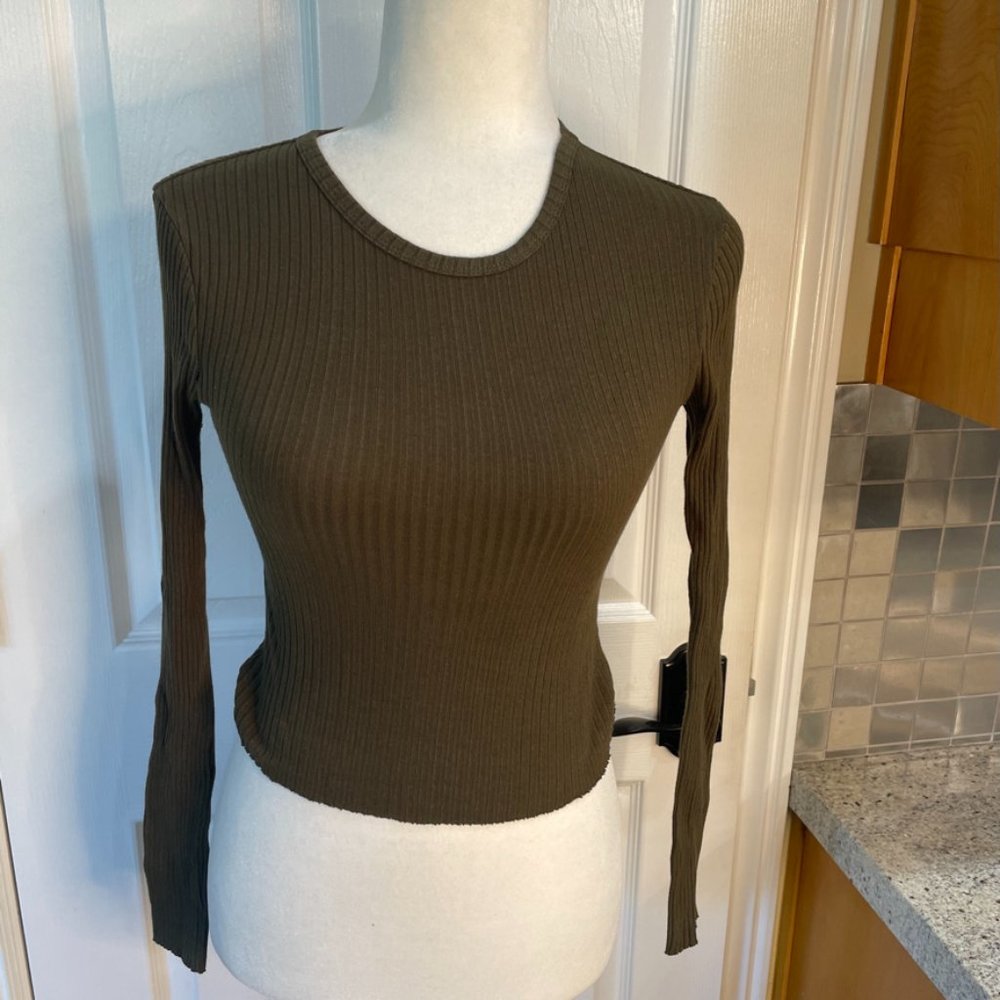 URBAN OUTFITTERS Long Sleeve Top